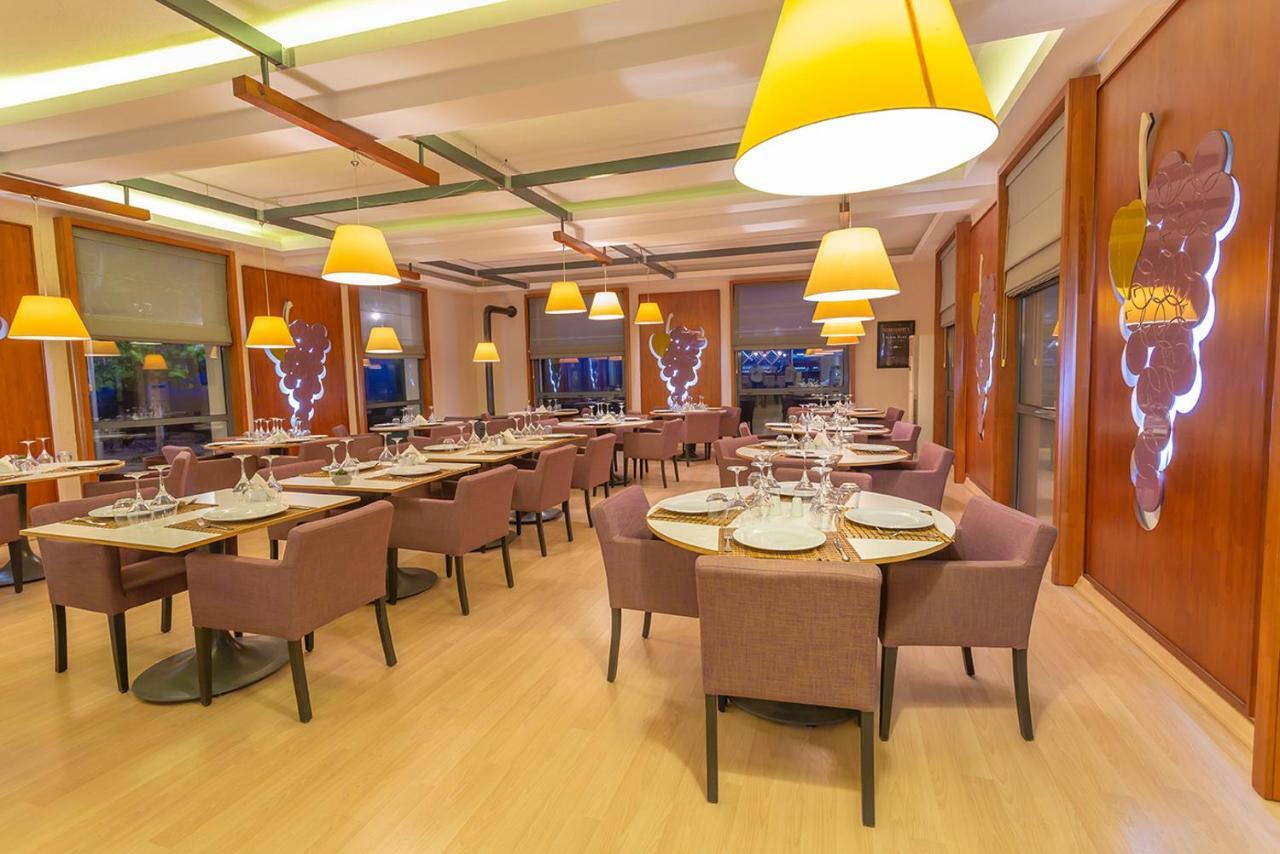 Villa Estet Bag Hotel Kula Eksteriør billede